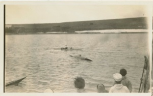 Image: Two kayaks-one capsizing